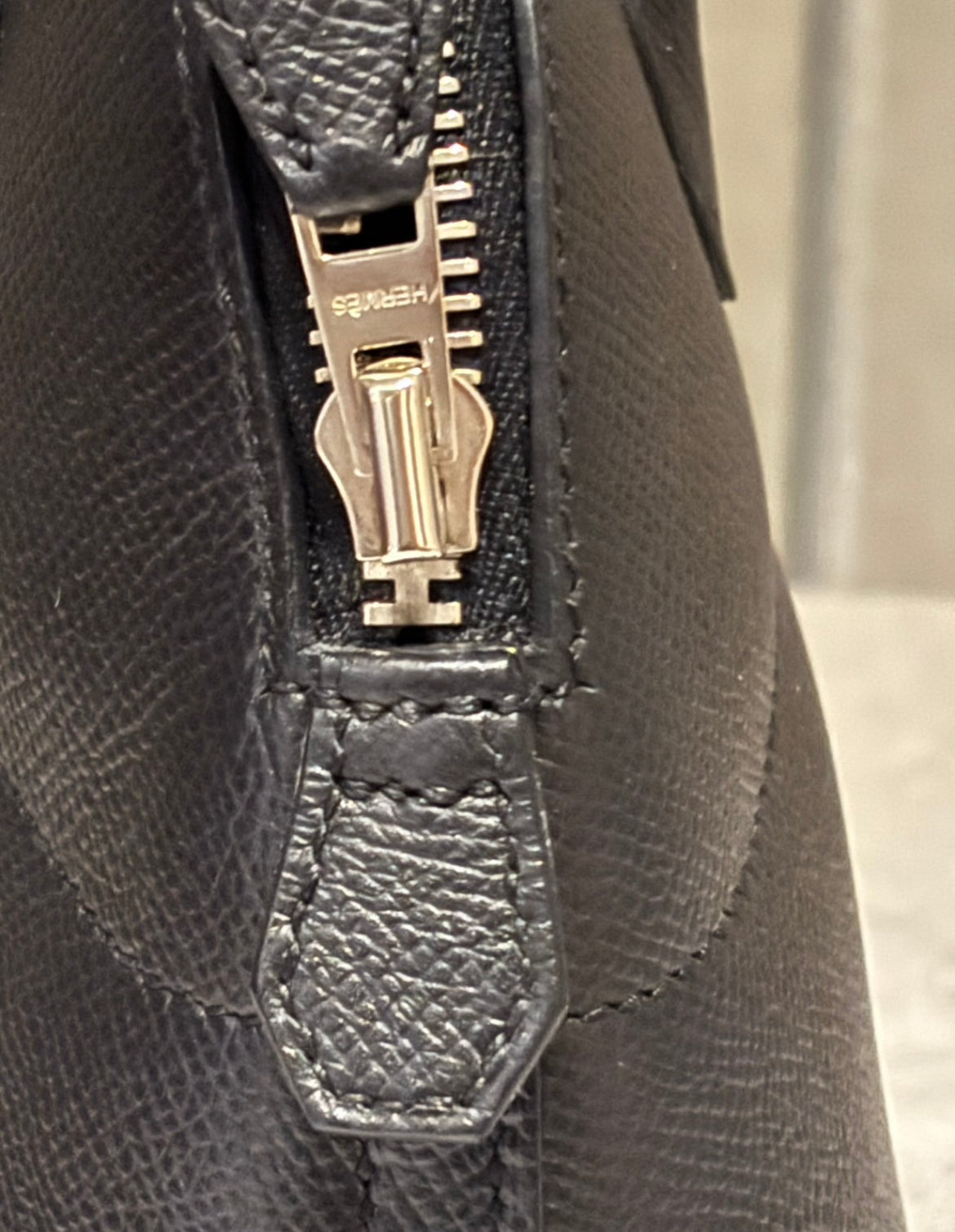 ボリード27/ノワール/シルバー金具 #1139