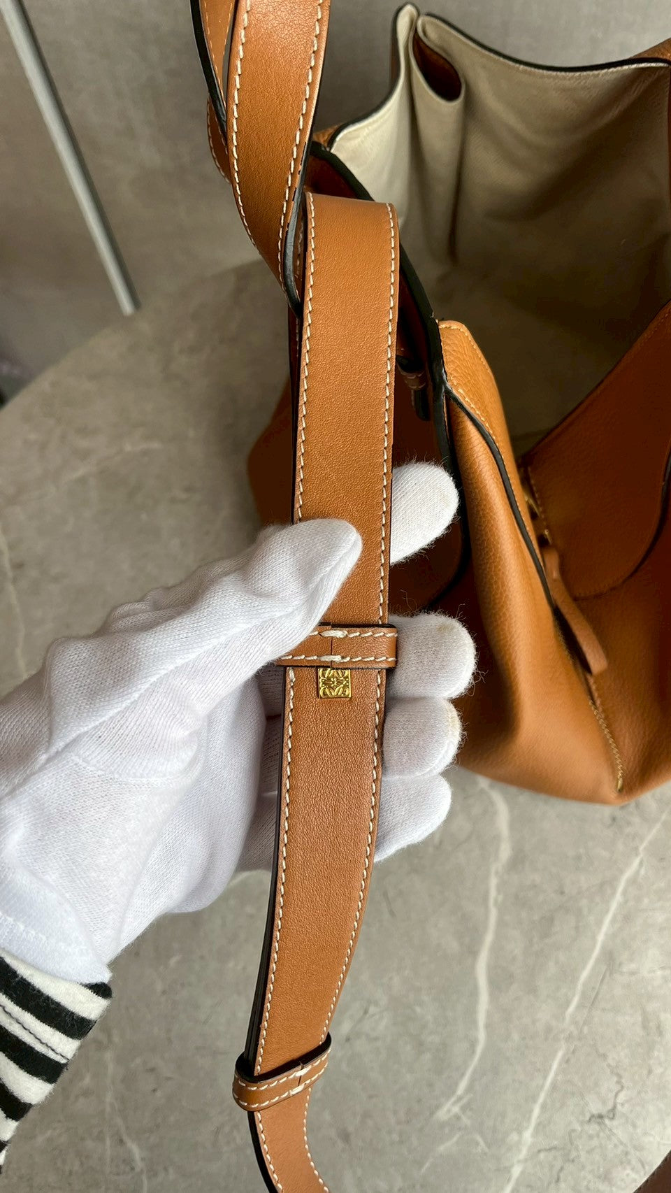 【LOEWE】ハンモック/タン/スモール #1179