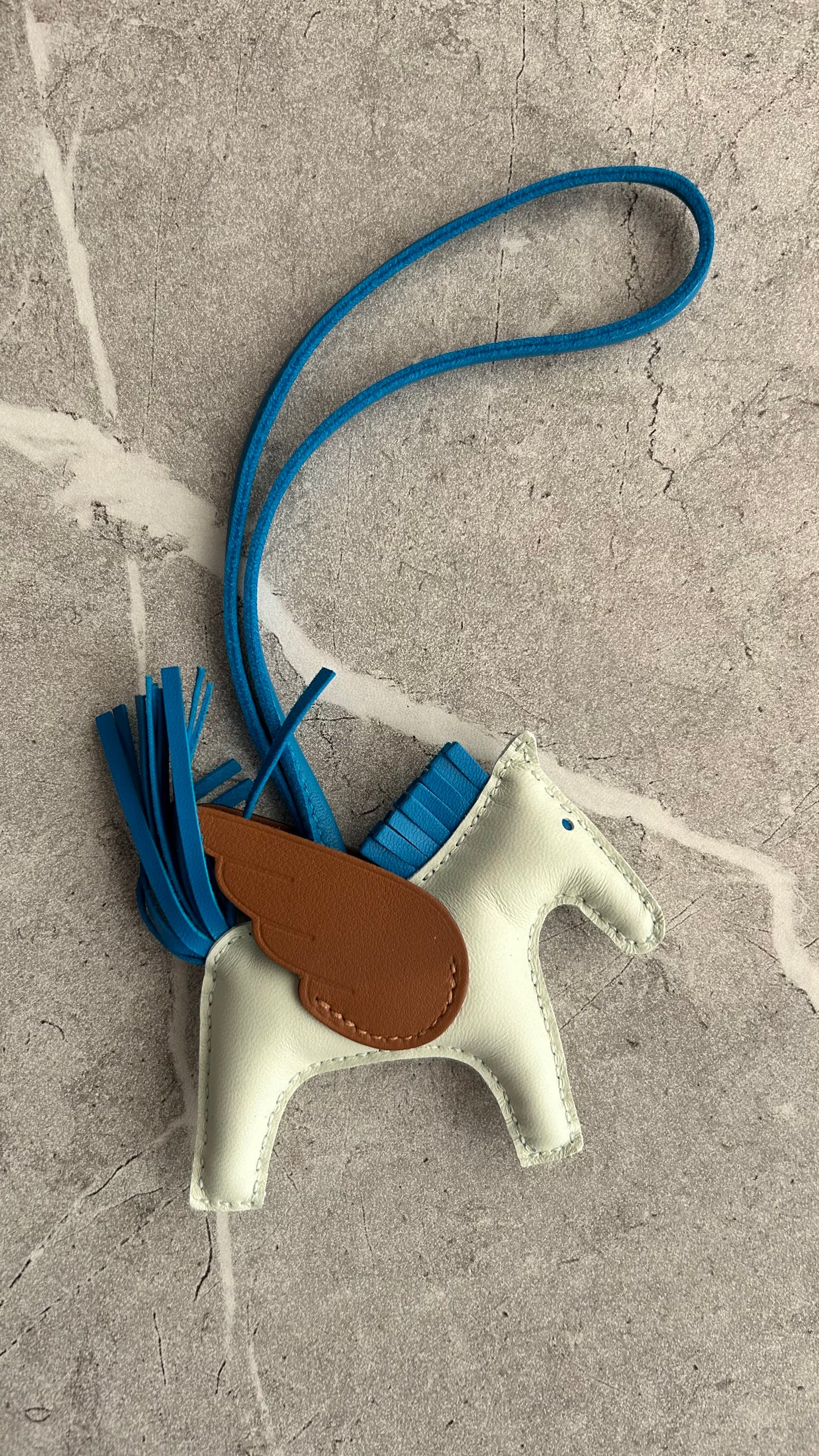 HERMES Rodeo PM Sesame x Malachite x Crepe