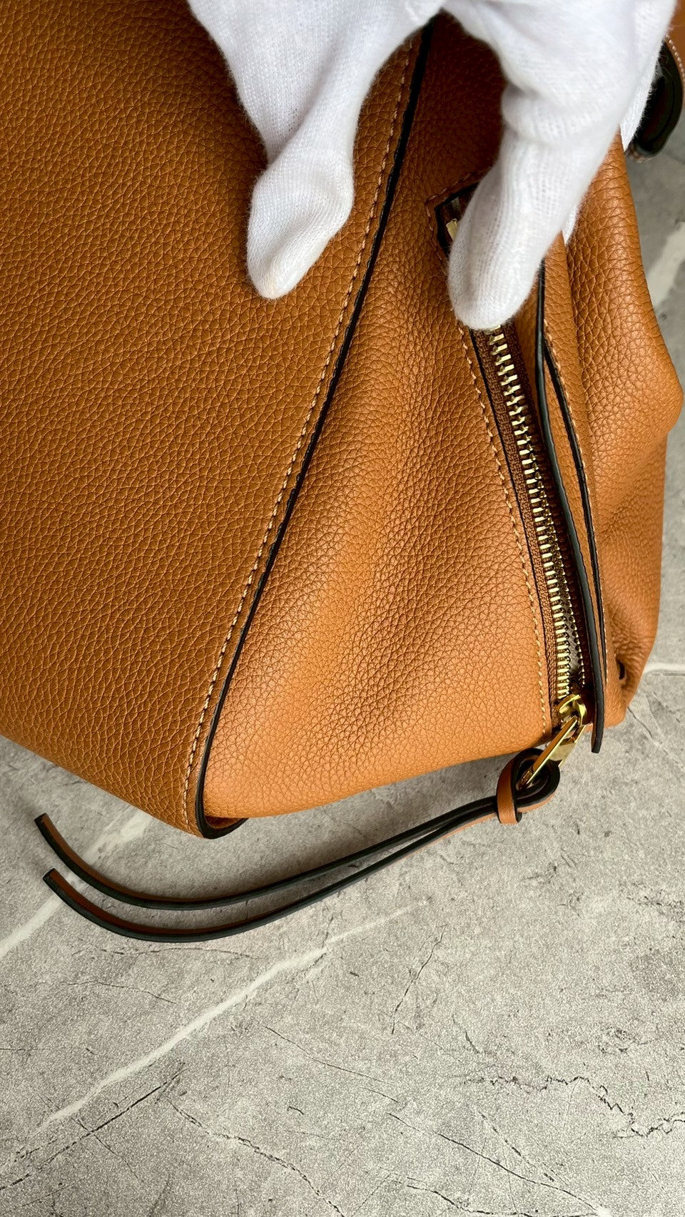 【LOEWE】ハンモック/タン/スモール #1179