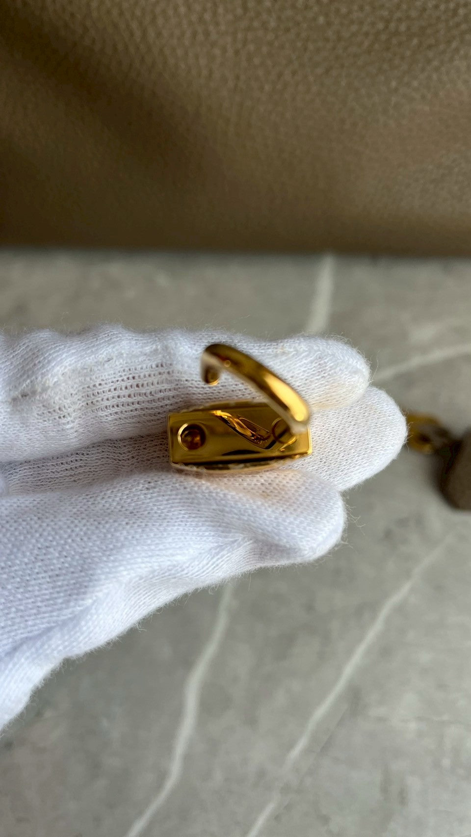 ボリード31/エトゥープ/ゴールド金具 #1180