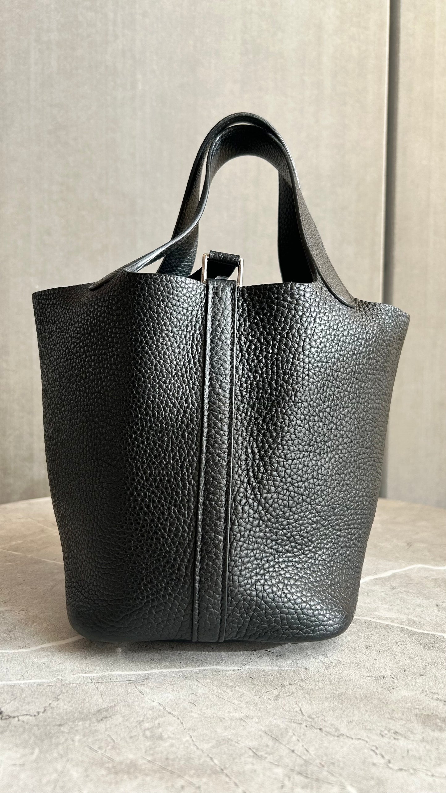 【HERMES】ピコタンロックPM ノワール シルバー金具#747