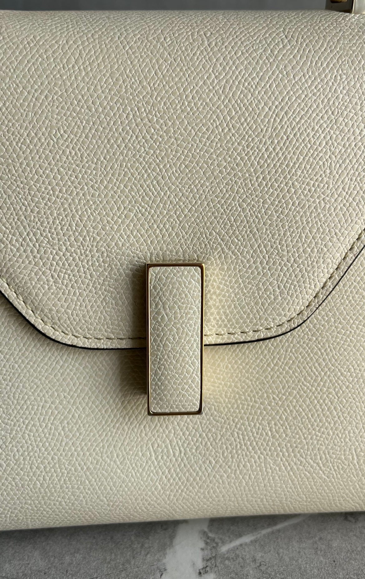 Valextra イジィデミニ#1227