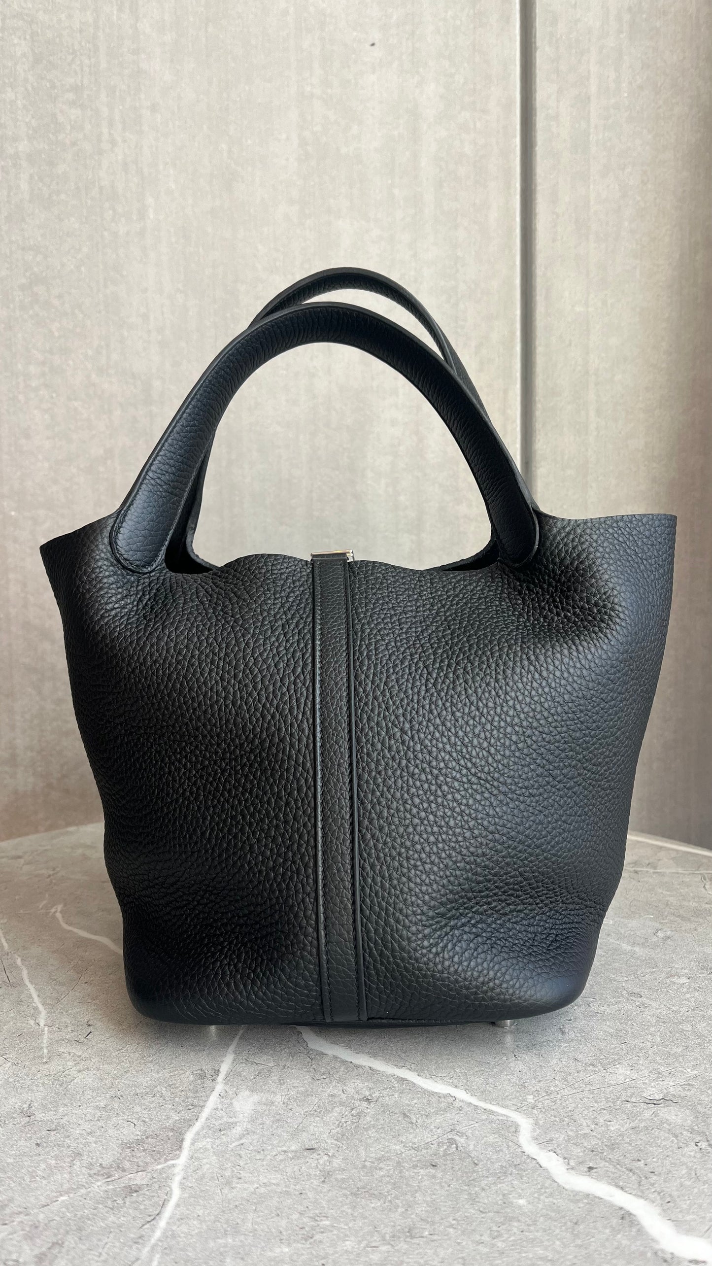 【HERMES】ピコタンロックMM ノワール シルバー金具#810