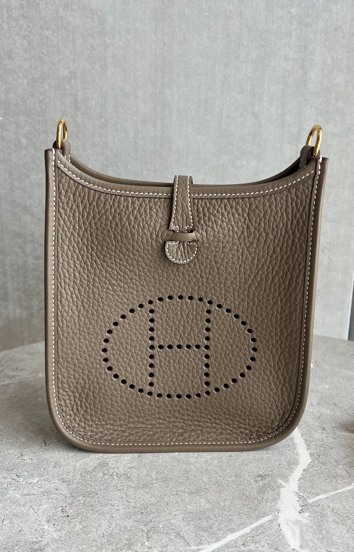 エヴリンtpm エトゥープ ゴールド金具#1209