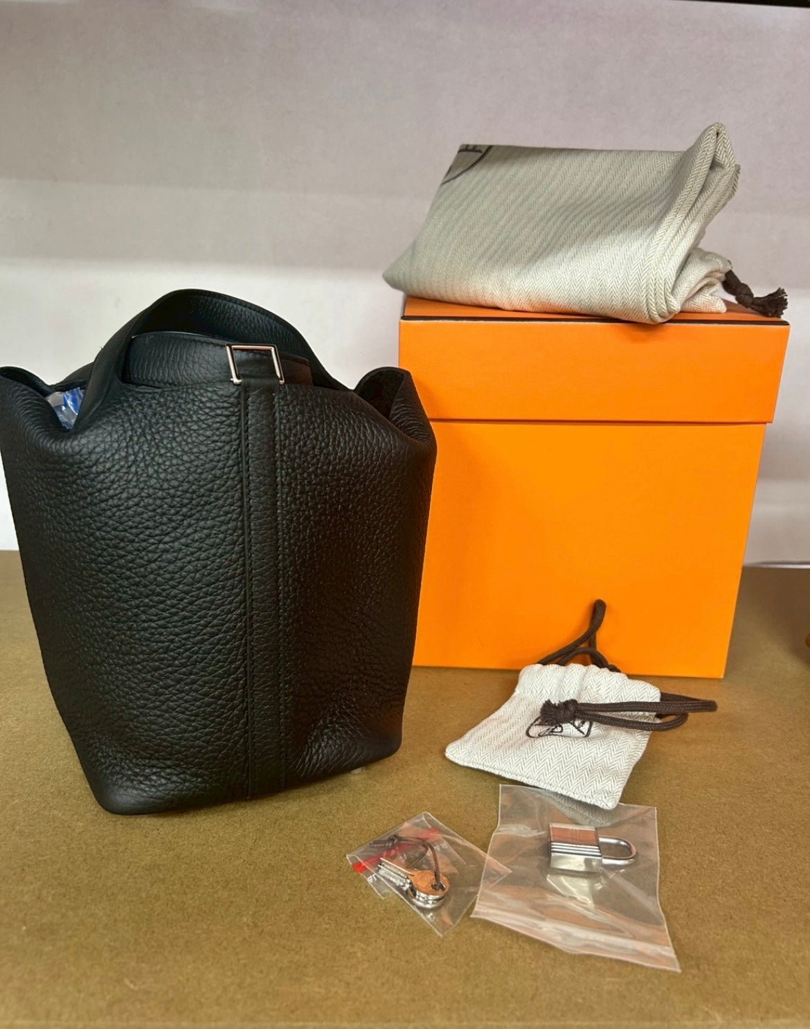 ピコタンロックPM/ノワール/シルバー金具 #1203