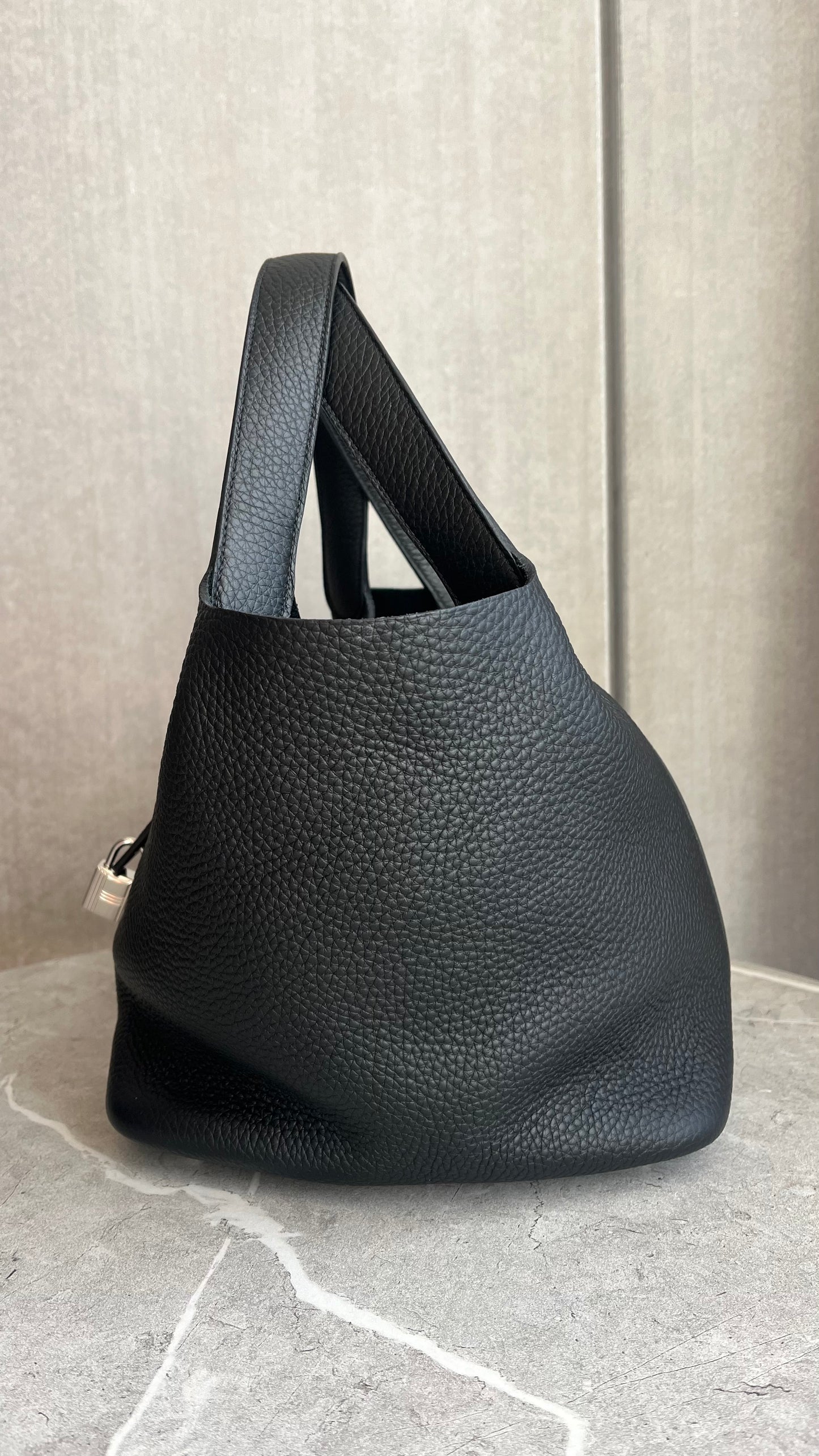 【HERMES】ピコタンロックMM ノワール シルバー金具#810