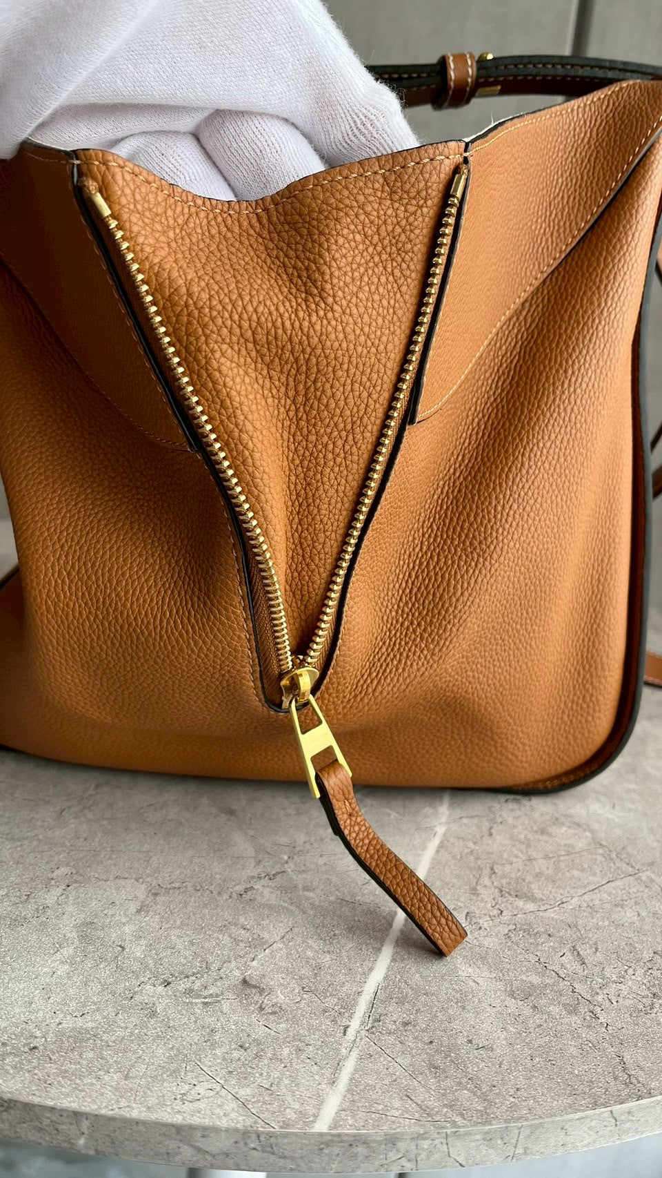 【LOEWE】ハンモック/タン/スモール #1179
