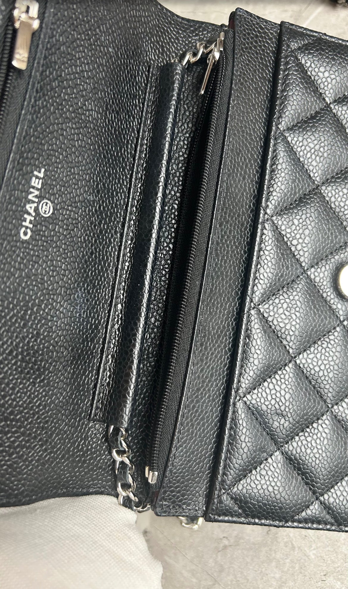 チェーンウォレット キャビアスキン シルバー金具#1031