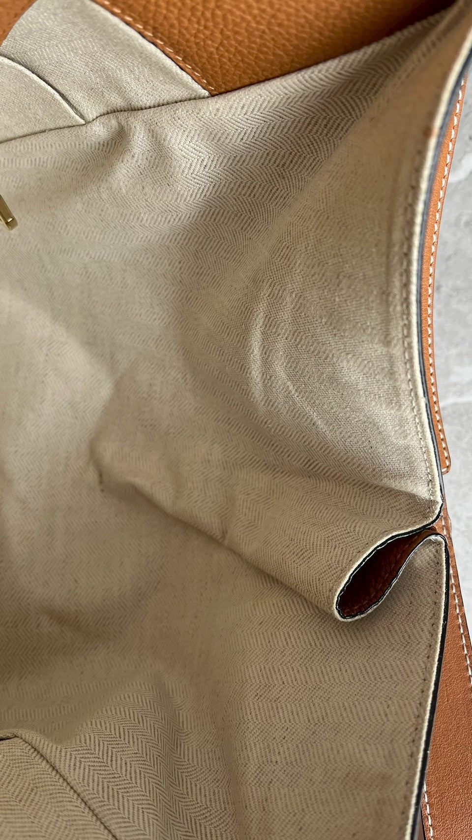 【LOEWE】ハンモック/タン/スモール #1179