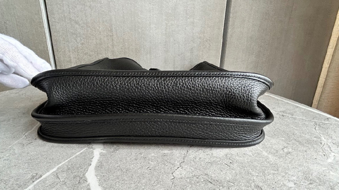 【HERMES】エヴリンPM ノワール シルバー金具