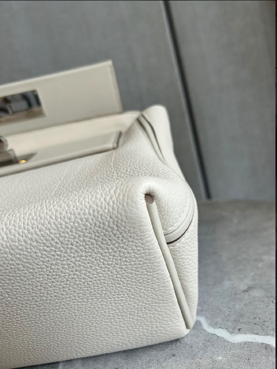 【HERMES】ヴァンキャトル29 べトン クレ シルバー金具