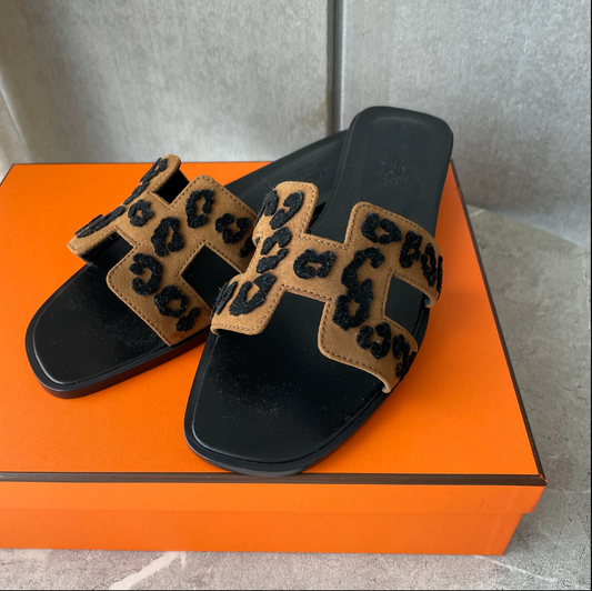HERMES　ノワール　オランサンダル・ブラウンヒュメ・サイズ37,5　＃2623