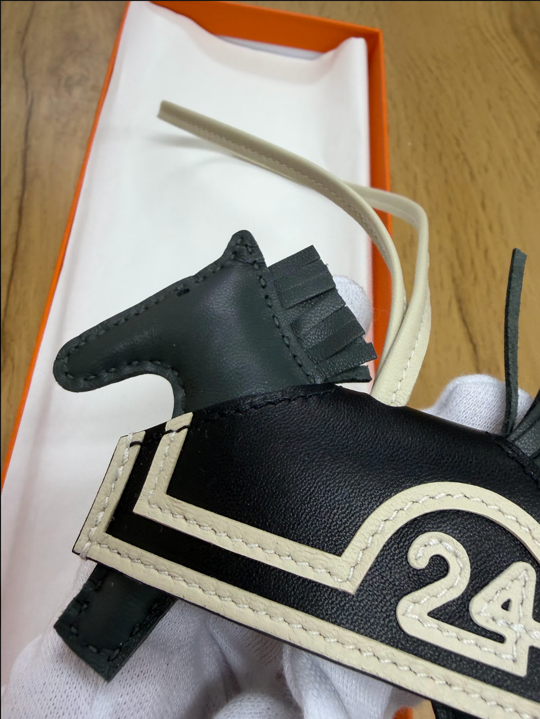 HERMES　ロベオクール【ヴェールマングローブ・クレ・ブラック】　＃2519