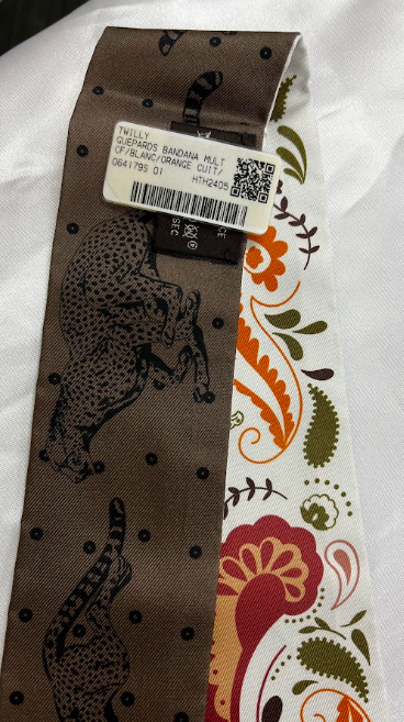 HERMES　ツイリー　GUEPARDS BANDANA　#2499