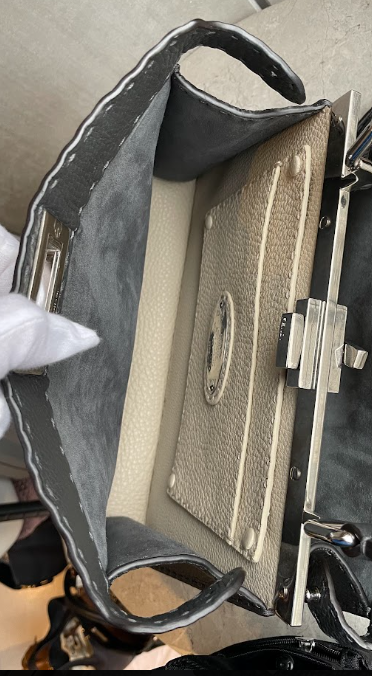 FENDI ピーカブー ミディアム  #2061