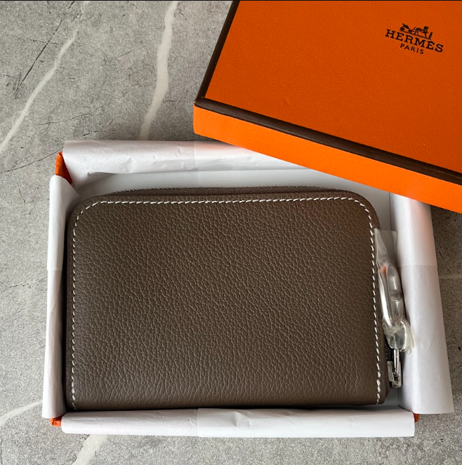 HERMES エトゥープ ジップアンドゴーコンパクト・エヴァーカラー #2601