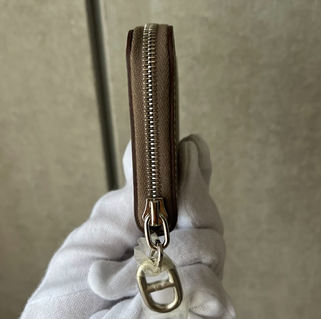 HERMES エトゥープ ジップアンドゴーコンパクト・エヴァーカラー #2601