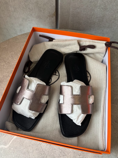 2713 HERMES オランサンダル 36 シャンパーニュ