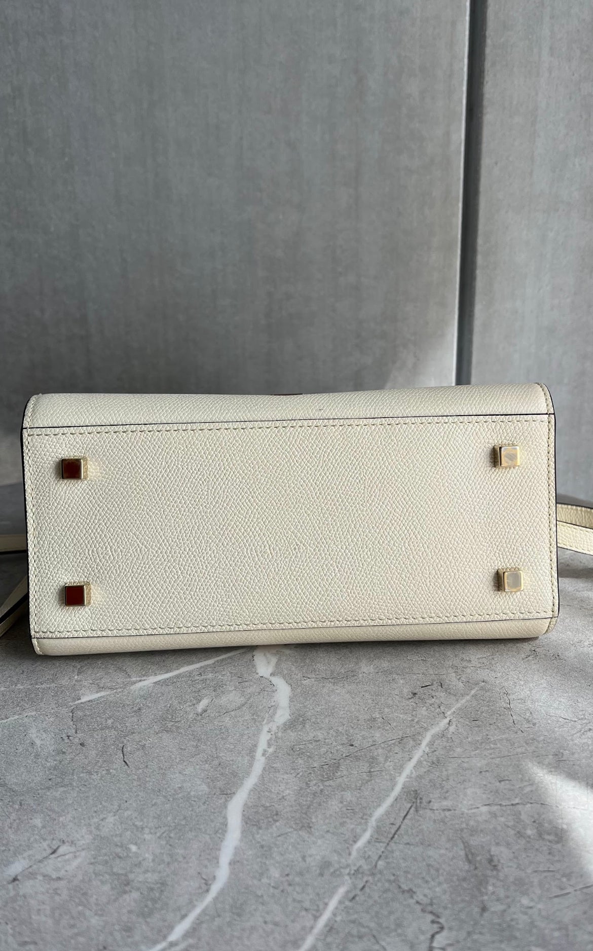 Valextra イジィデミニ#1227