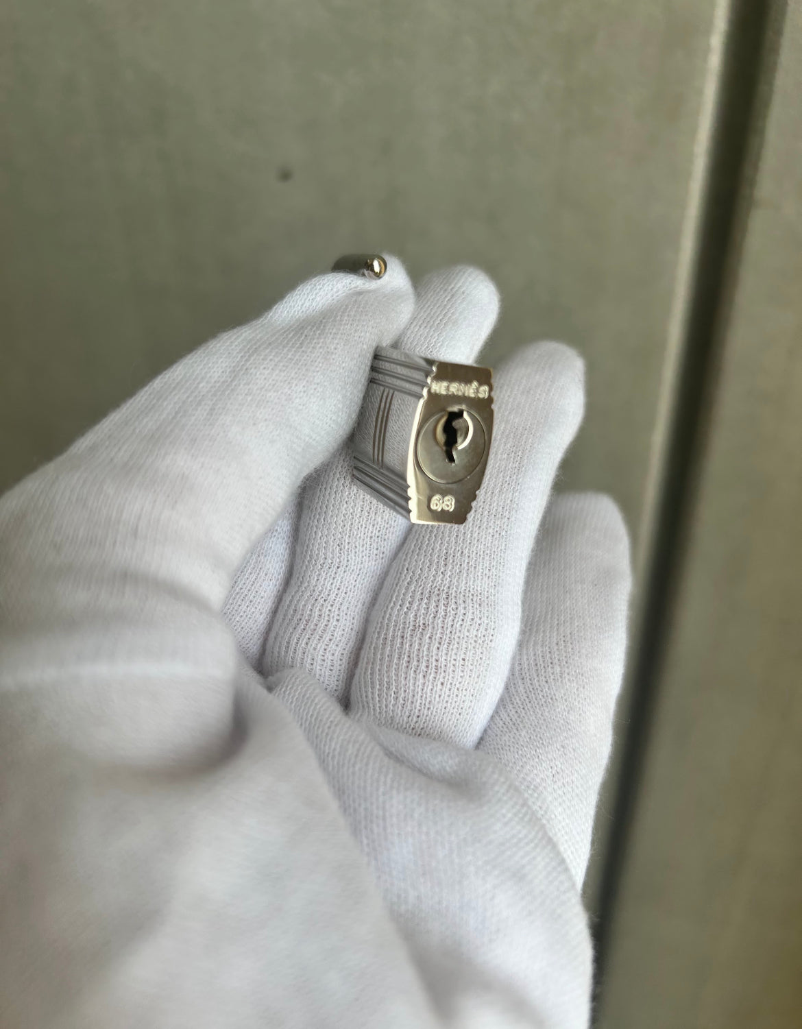 [HERMES] Kelly To Go Noir Gold Hardware