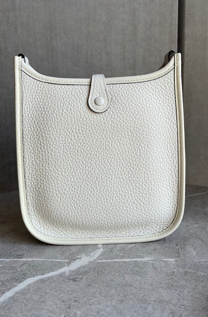 エヴリンtpm ニューホワイト/シルバー金具 #962