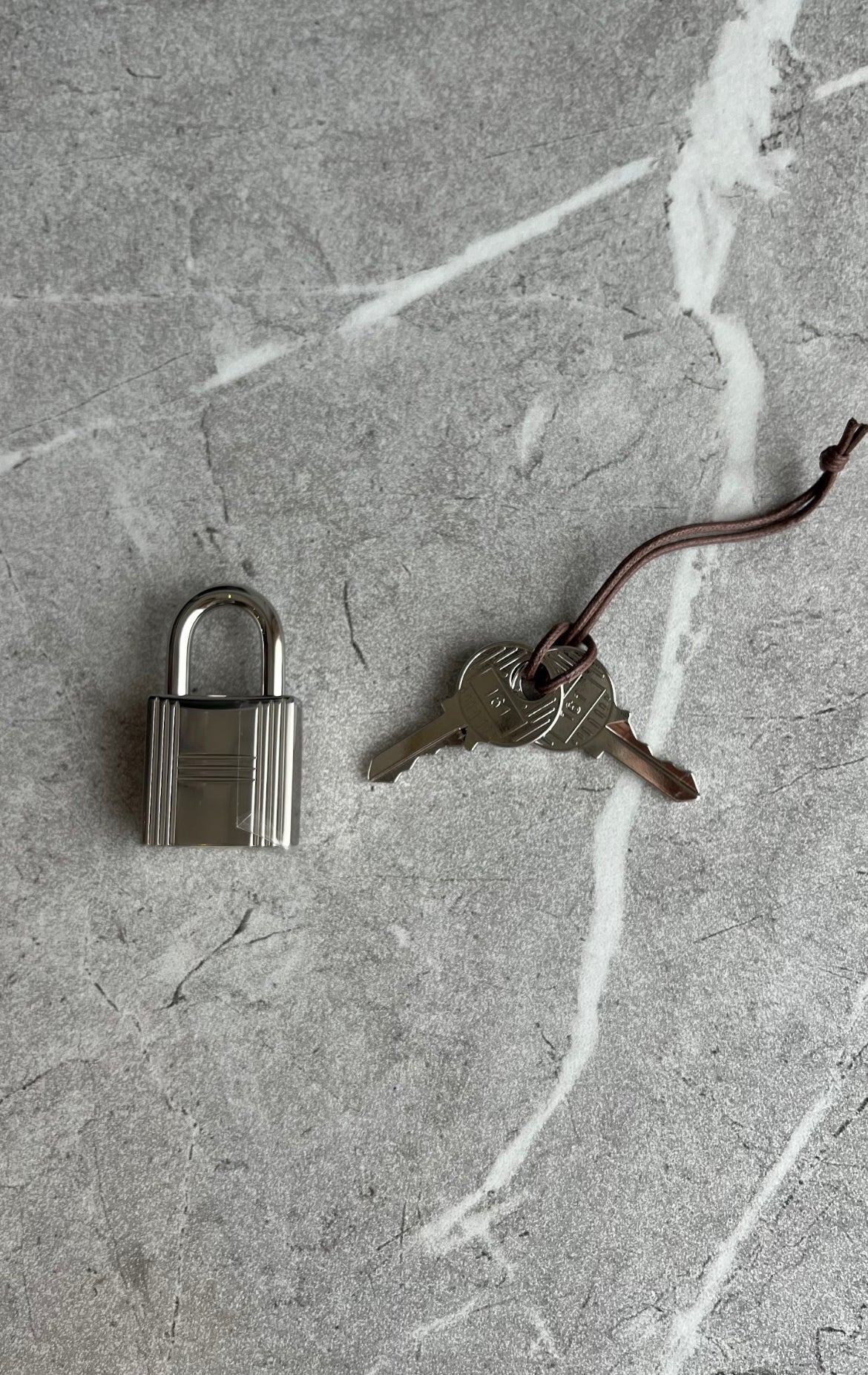 ピコタンロックPM ノワール シルバー金具#1194