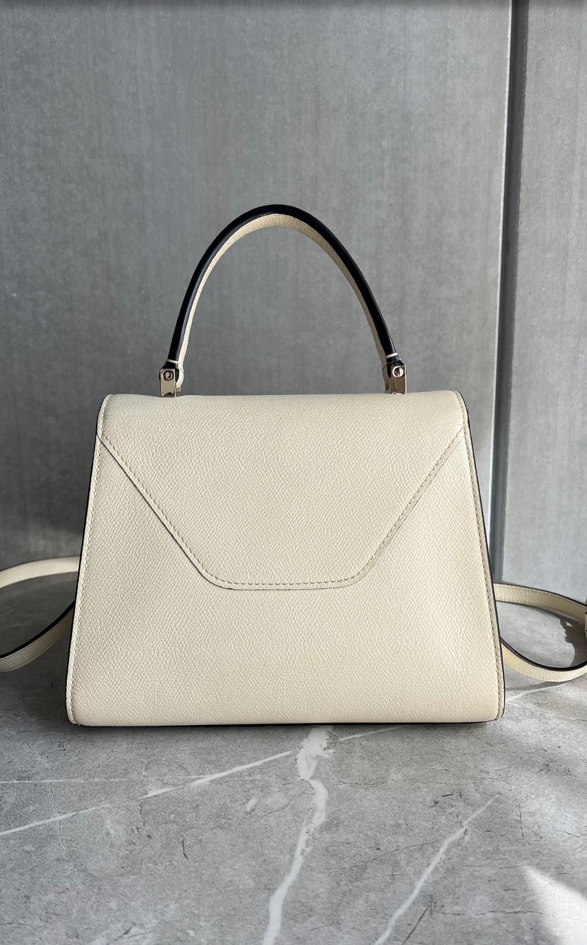 Valextra イジィデミニ#1227