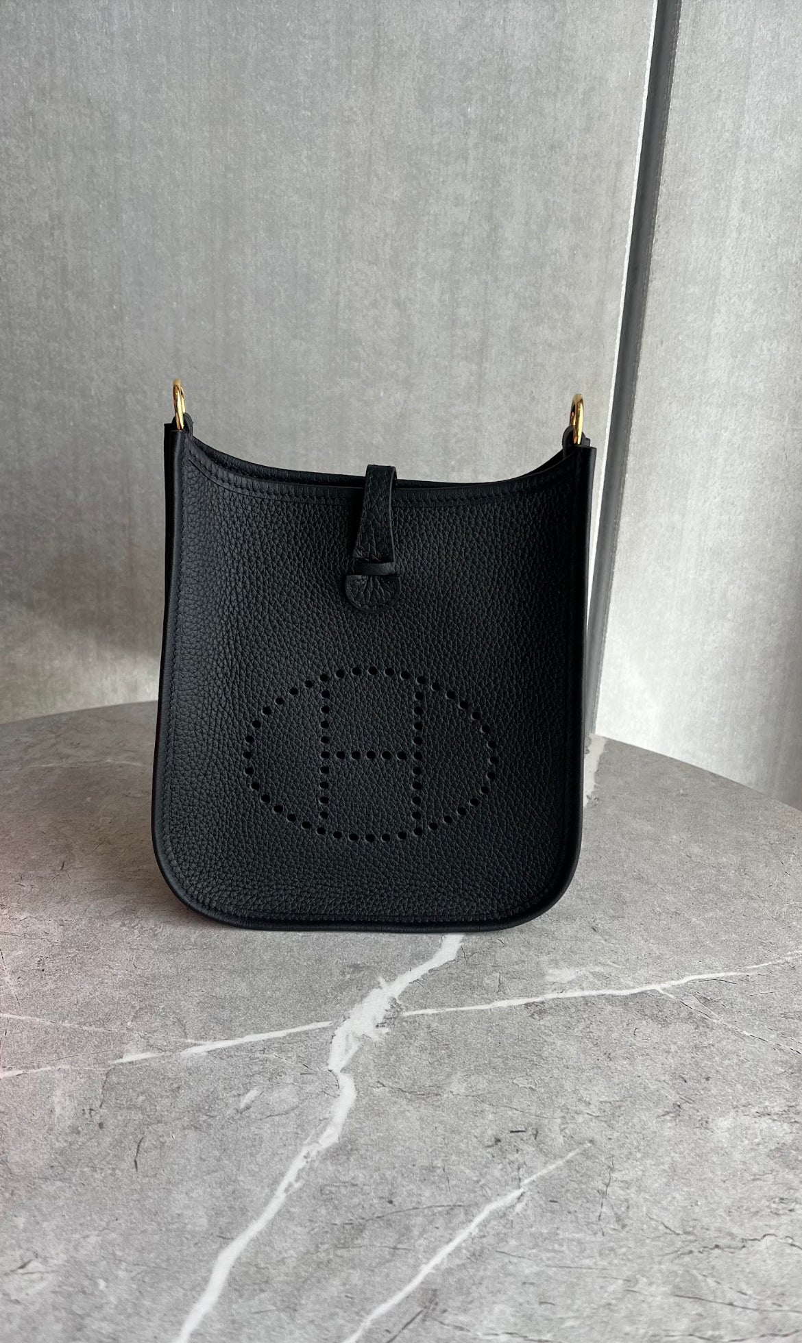 エヴリンtpm ノワール/ゴールド金具 #1251