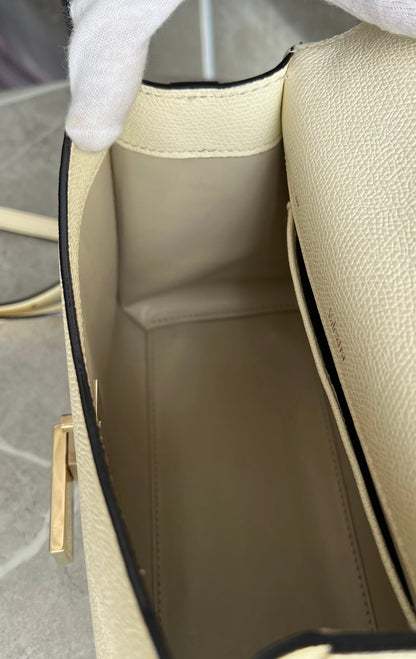 Valextra イジィデミニ#1227