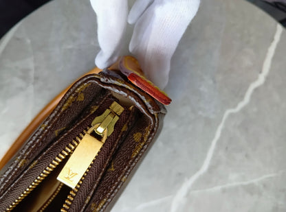 【LOUIS VUITTON】モノグラム/ルーピングMM#1360