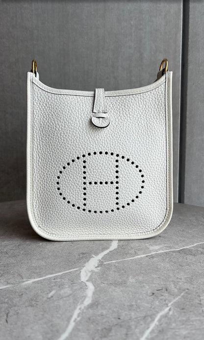 エヴリンtpm ニューホワイト　ゴールド金具#1177