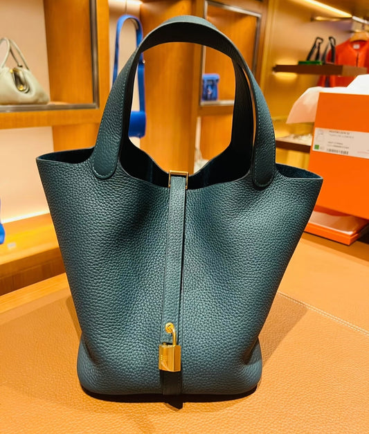 【HERMES】ピコタンロックMMヴェールシプレ/ゴールド金具/W刻印