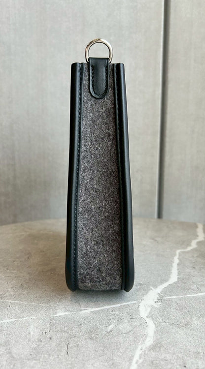 エヴリンTPM/ノワールフェルト/シルバー金具 #1140