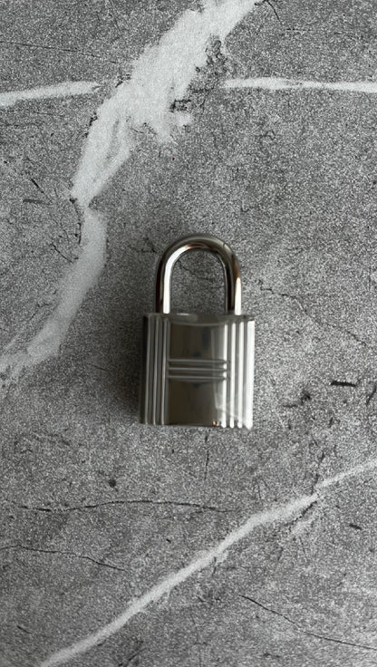 ボリード25/エトゥープ/シルバー金具 #1281