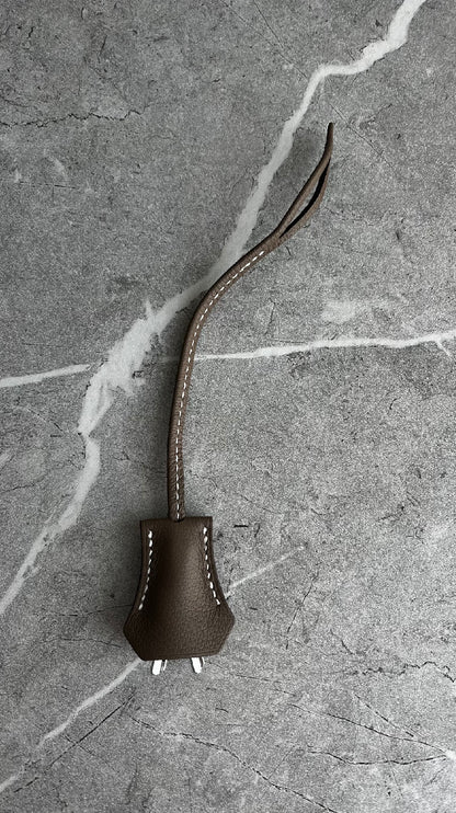 ボリード25/エトゥープ/シルバー金具 #1281