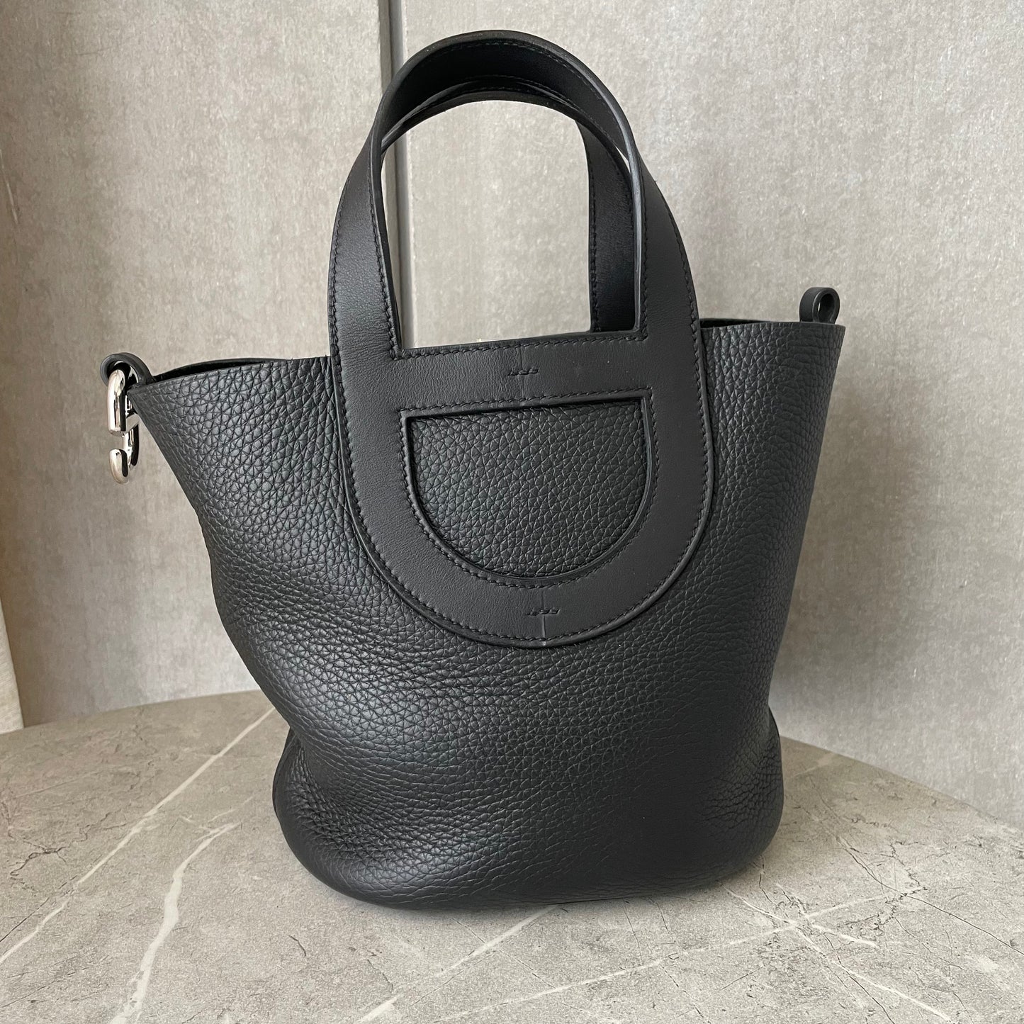 HERMES インザループ PM ノワール  #2574