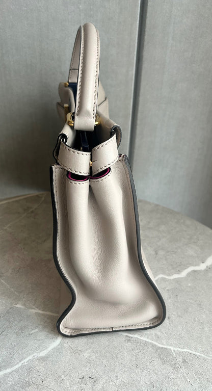 【FENDI】ピーカブー/ピンクベージュ系/ゴールド金具 ＃1323