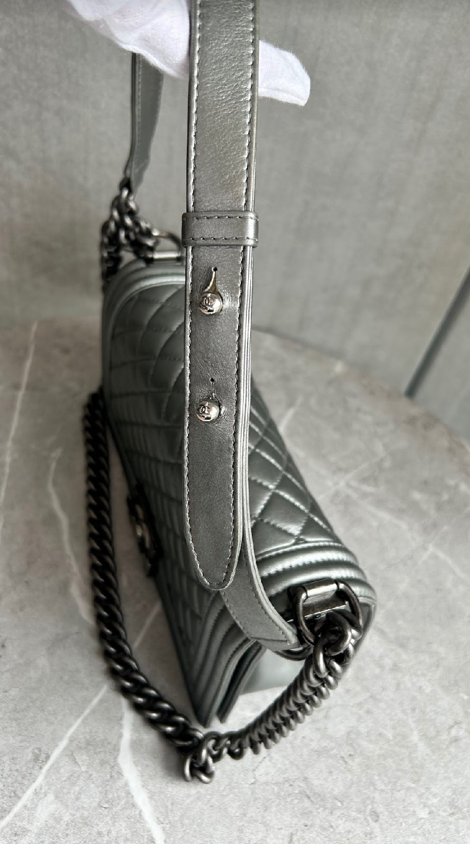 CHANEL】ボーイシャネル シルバー アンティークシルバー金具 – K's