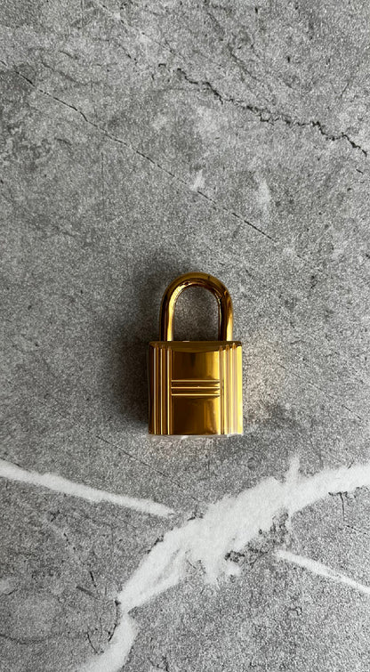 ピコタンロックMM/ノワール/ゴールド金具 ＃1334