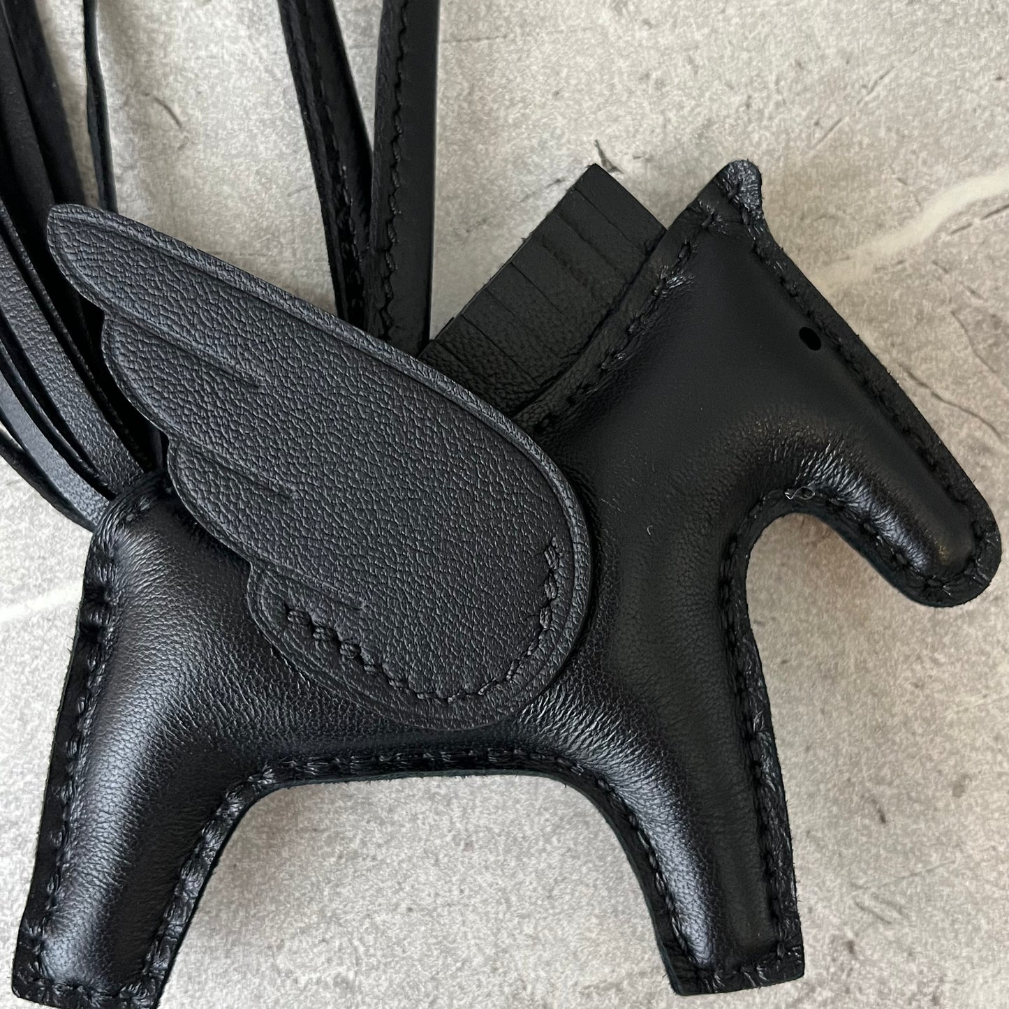 HERMES ペガサス PM ノワール #2674