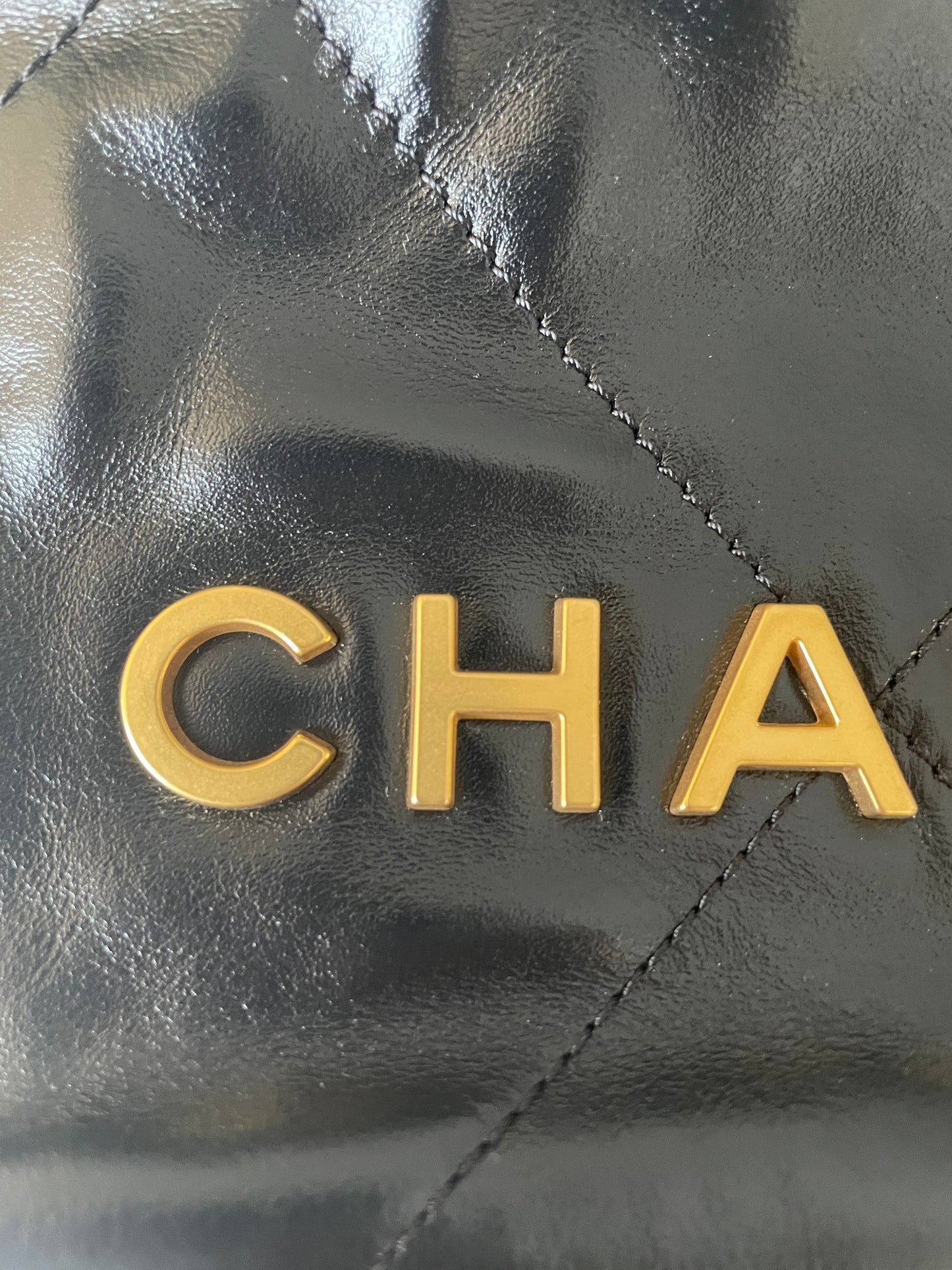 CHANEL CHANEL22 ミニ ノワール #2676