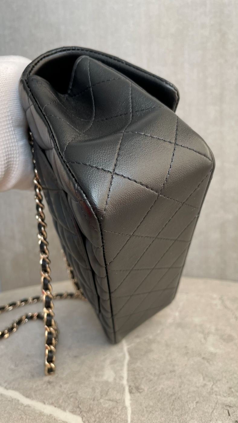 シャネル ミニマトラッセ トップハンドル 黒 ゴールド金具 #2053