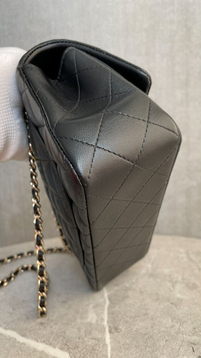 シャネル ミニマトラッセ トップハンドル 黒 ゴールド金具 #2053