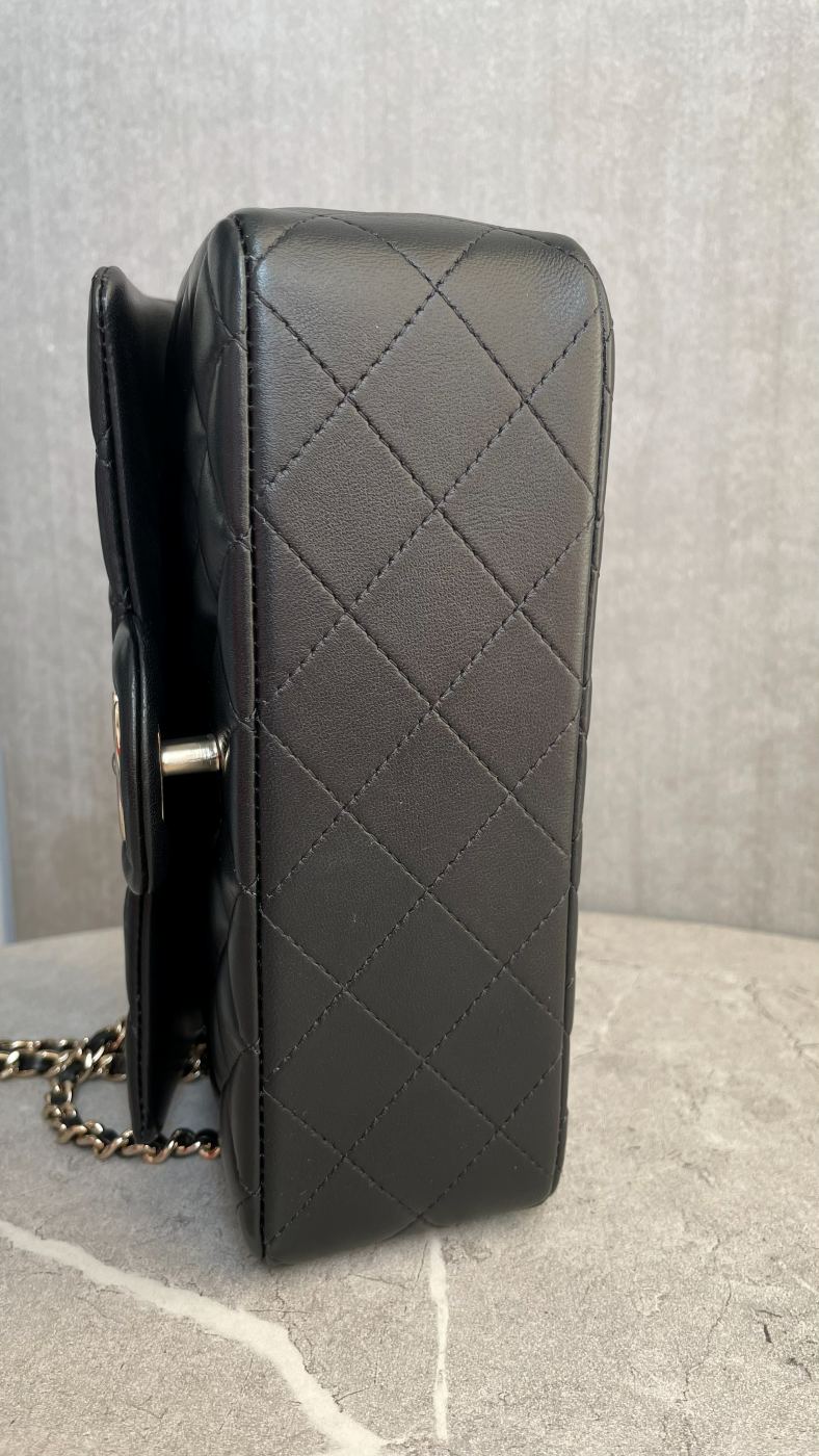 シャネル ミニマトラッセ トップハンドル 黒 ゴールド金具 #2053