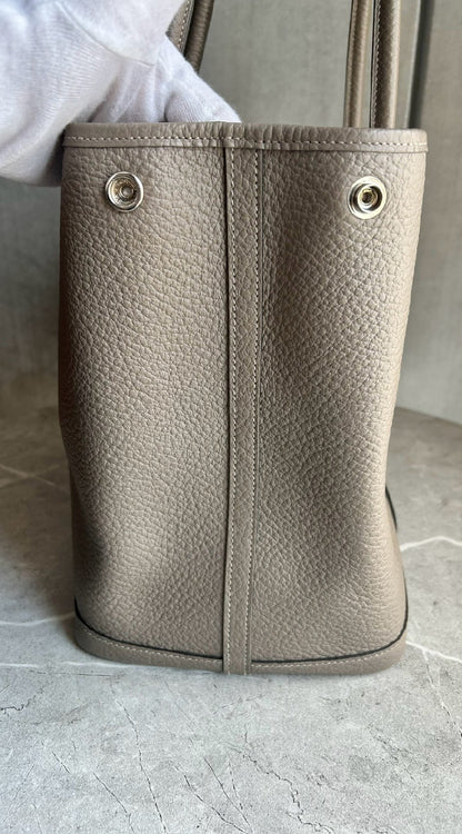 ガーデンパーティPM/オールレザー/トゥルティエールグレー #1124