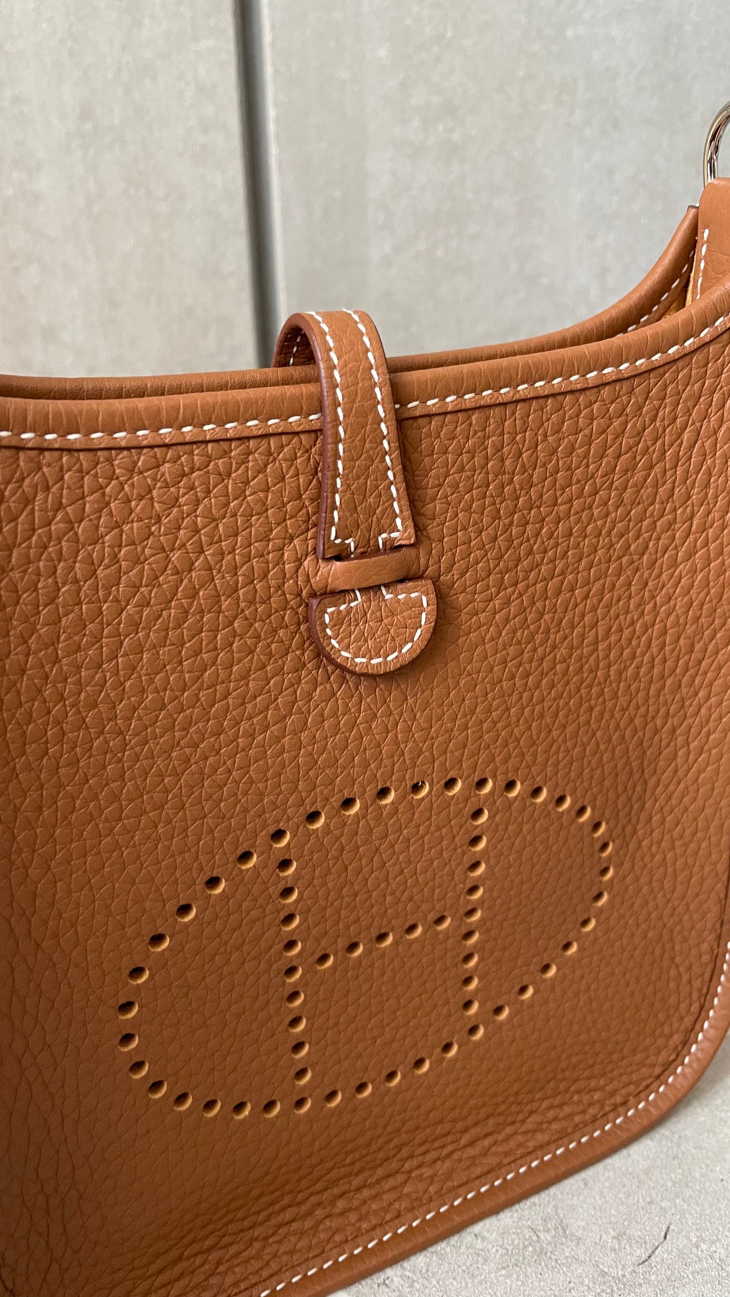 HERMES エヴリン TPM ゴールド #2422